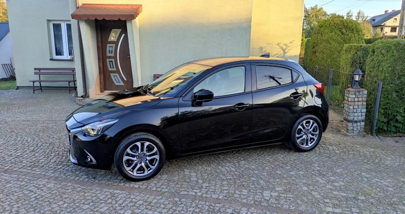 Mazda 2 cena 42900 przebieg: 160000, rok produkcji 2017 z Dęblin małe 781